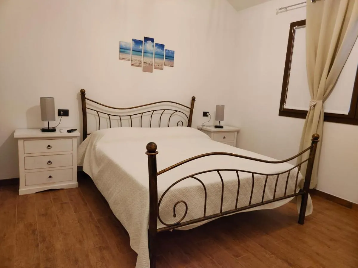 Casa Janas Affittacamere Bed & Breakfast Piscinas Guest house