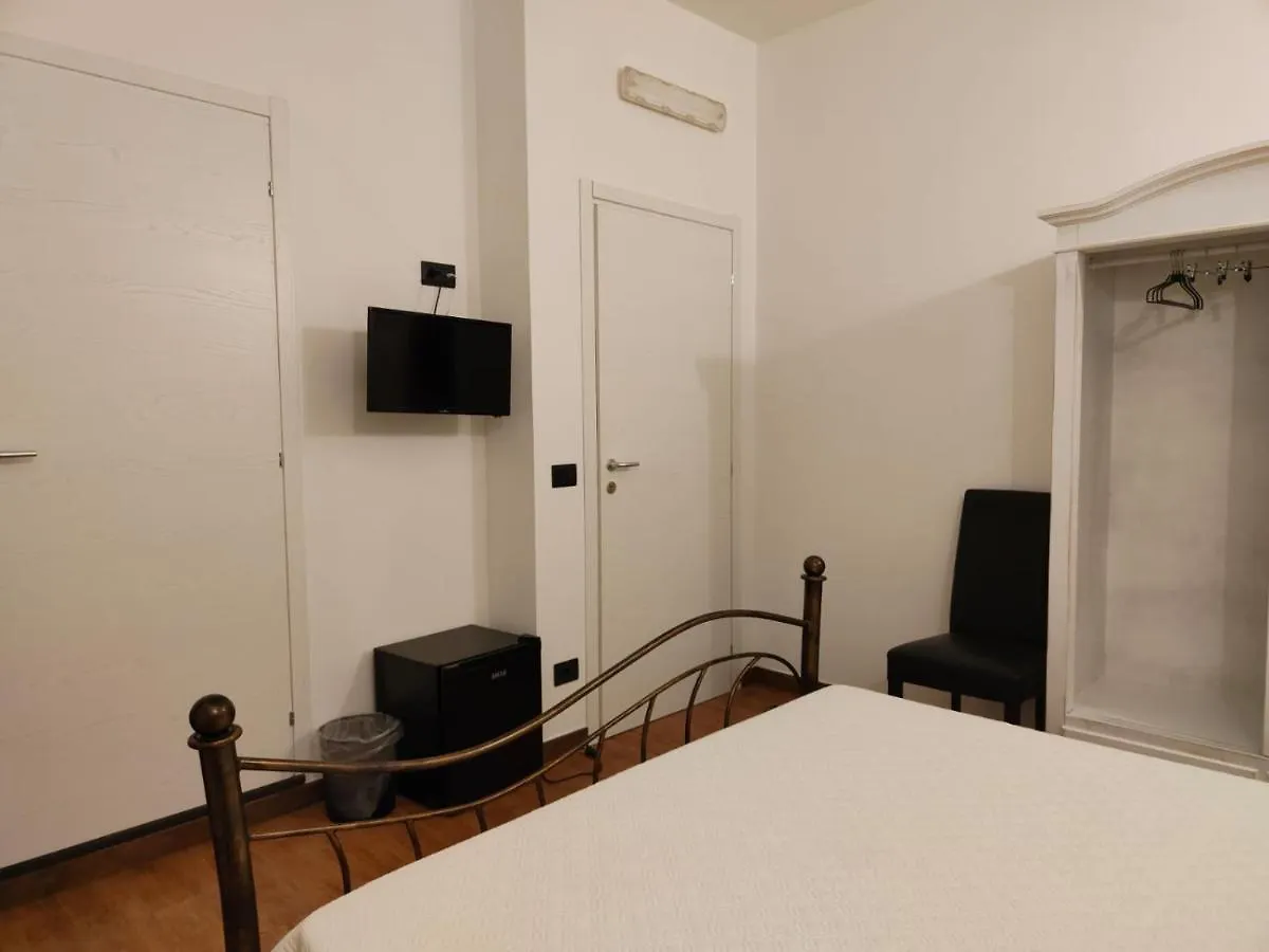 Guest house Casa Janas Affittacamere Bed & Breakfast Piscinas Italy