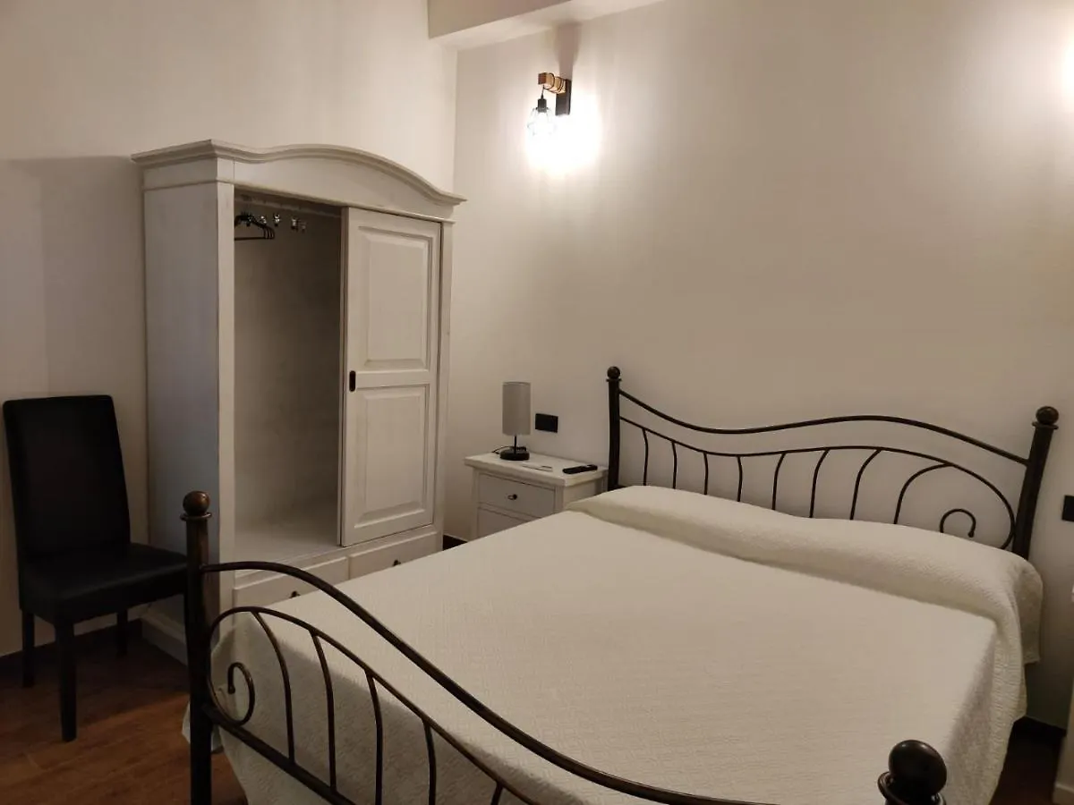 Casa Janas Affittacamere Bed & Breakfast Piscinas 0*,  Italia